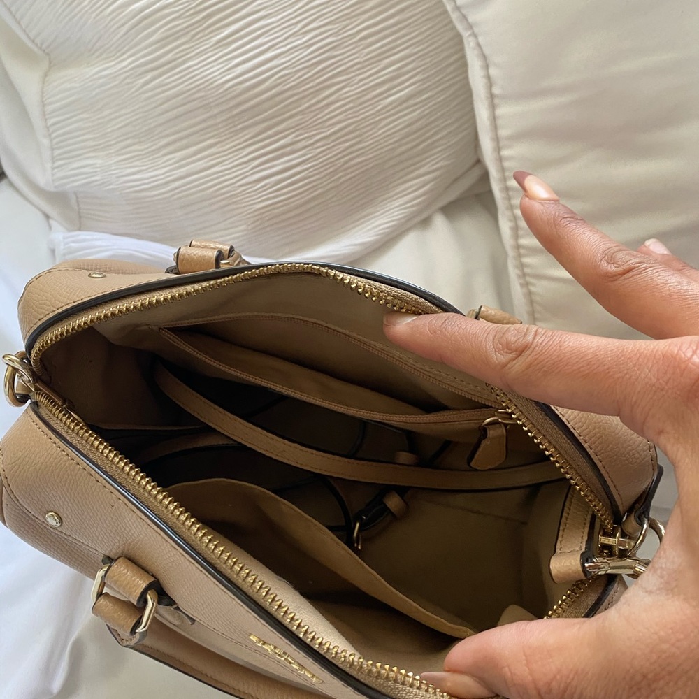Purse - Picture 3 of 3